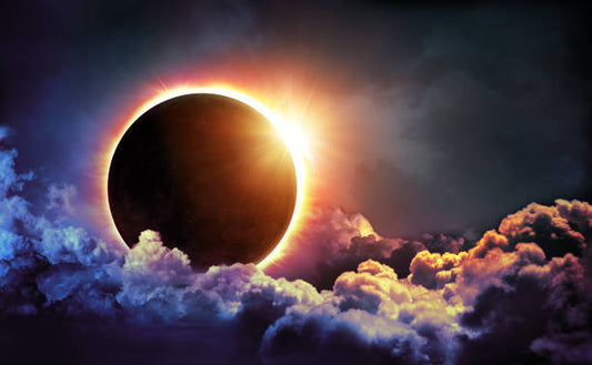 Solar Eclipse + New Moon April 2022 - Love, Good Fortune, and Positive Change